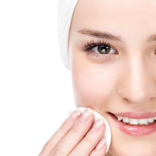 Τονωτική λοσιόν καθαρισμού: πόσο σημαντική είναι;